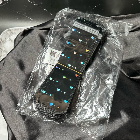 Holographic Heart Mylar Zip Bags, 50pc - Picture 2 of 4